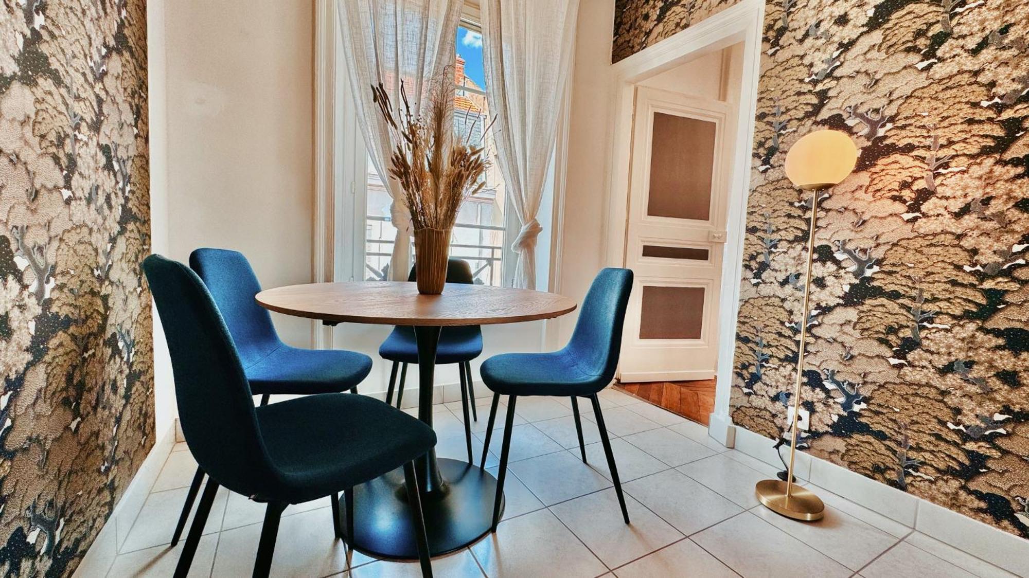 Suite Flamenco Oullins Extérieur photo